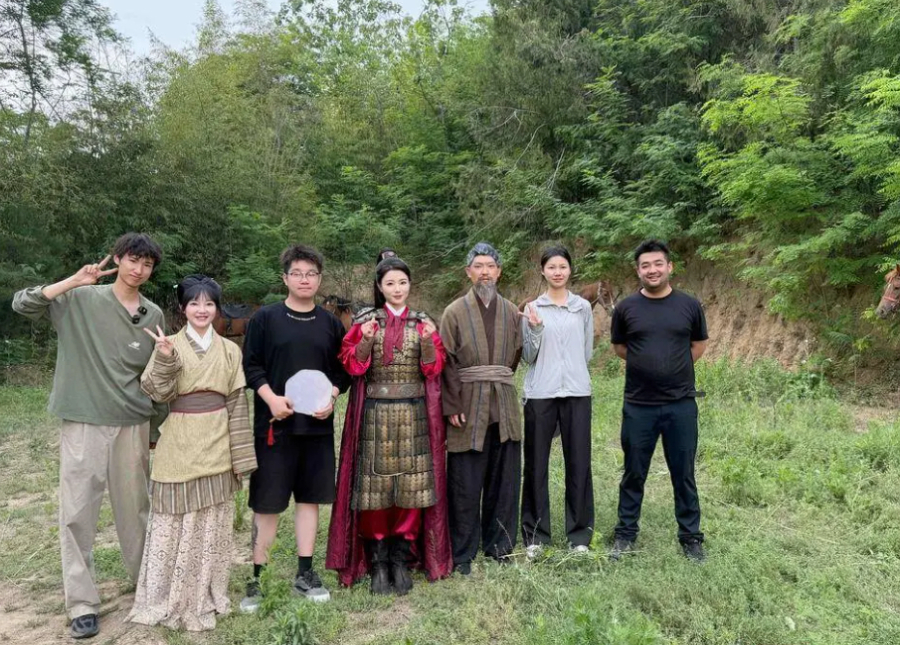 致知于网丨短视频中的年轻创作者，让课本中的历史故事有了画面‌