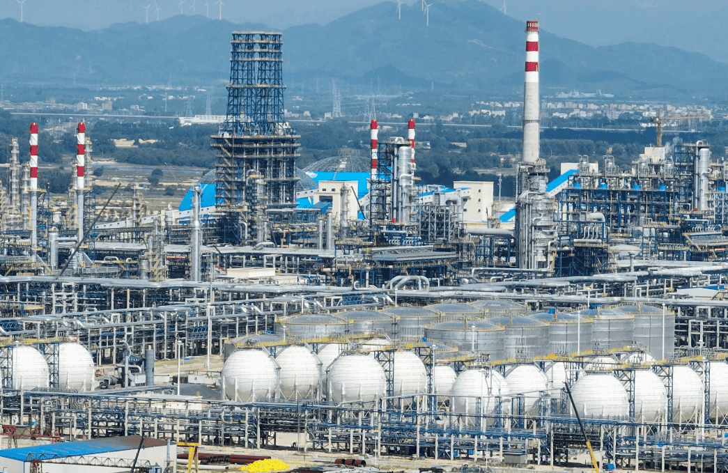 跳出县域谋县域 | 评论员观察