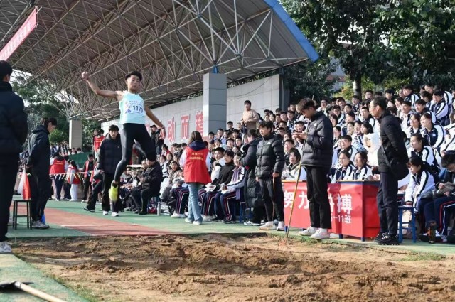 1107426275699752.jpg 微信图片_2025-10-23_110612_149.jpg