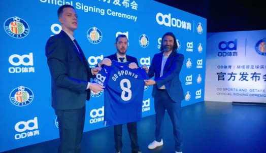 1533093101311050.png 3c922ca7a440fddf289b8e37eac9b1a0.png