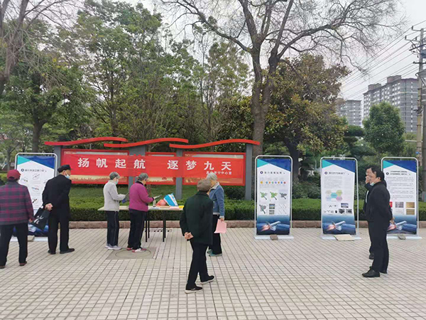 网页1.jpg