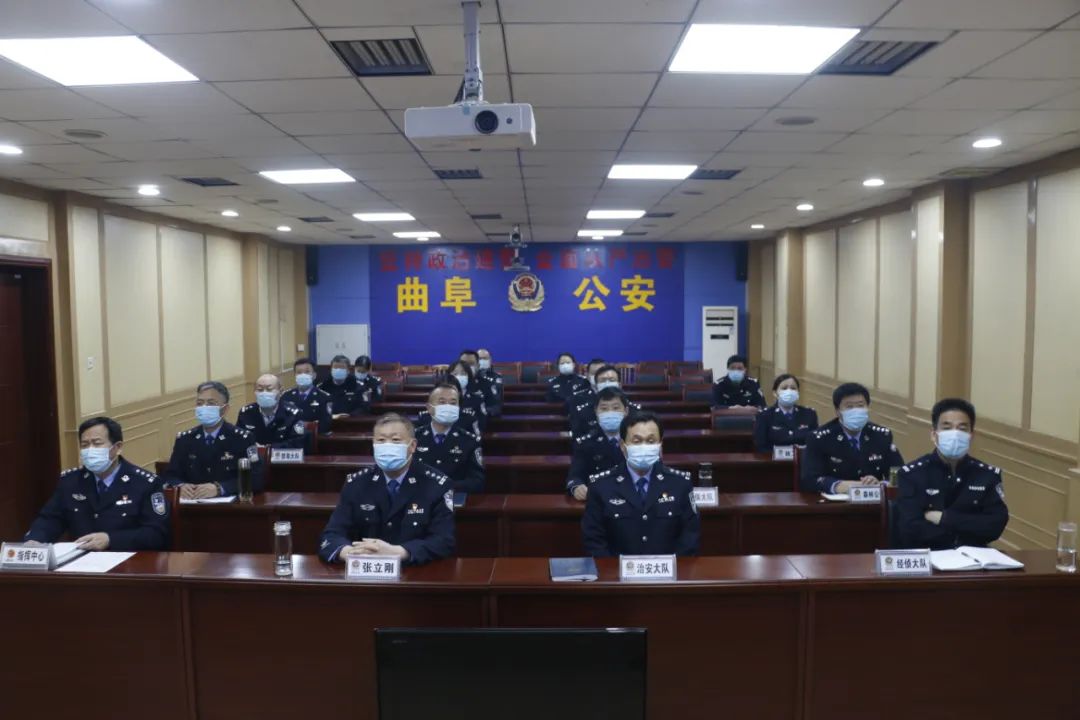 【曲阜公安·致敬·缅怀·奋进】组织收看李涌事迹“云”报告会.jpg