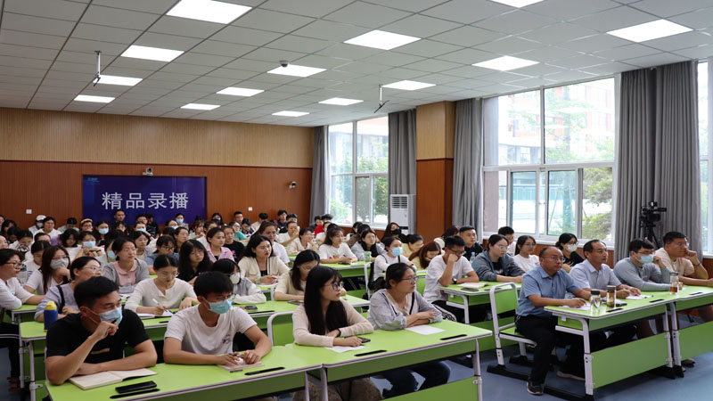 参会领导.JPG