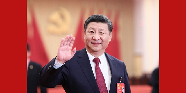 习近平等领导同志亲切会见出席党的十九大代表、特邀代表和列席人员